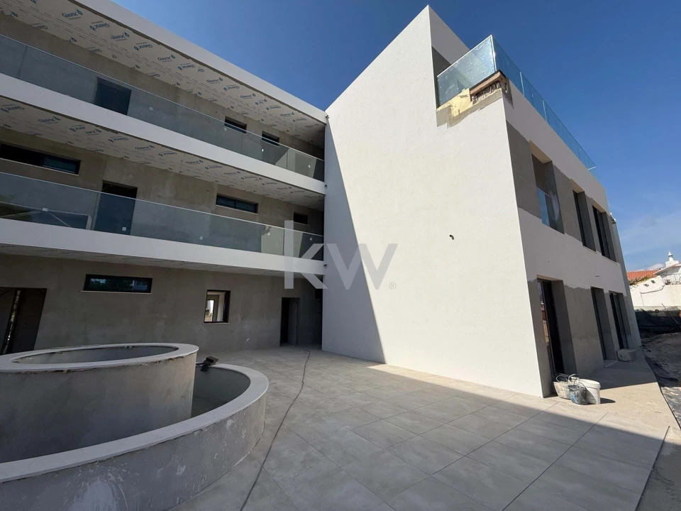 Apartamento T2 para Venda em Almancil Foto 1