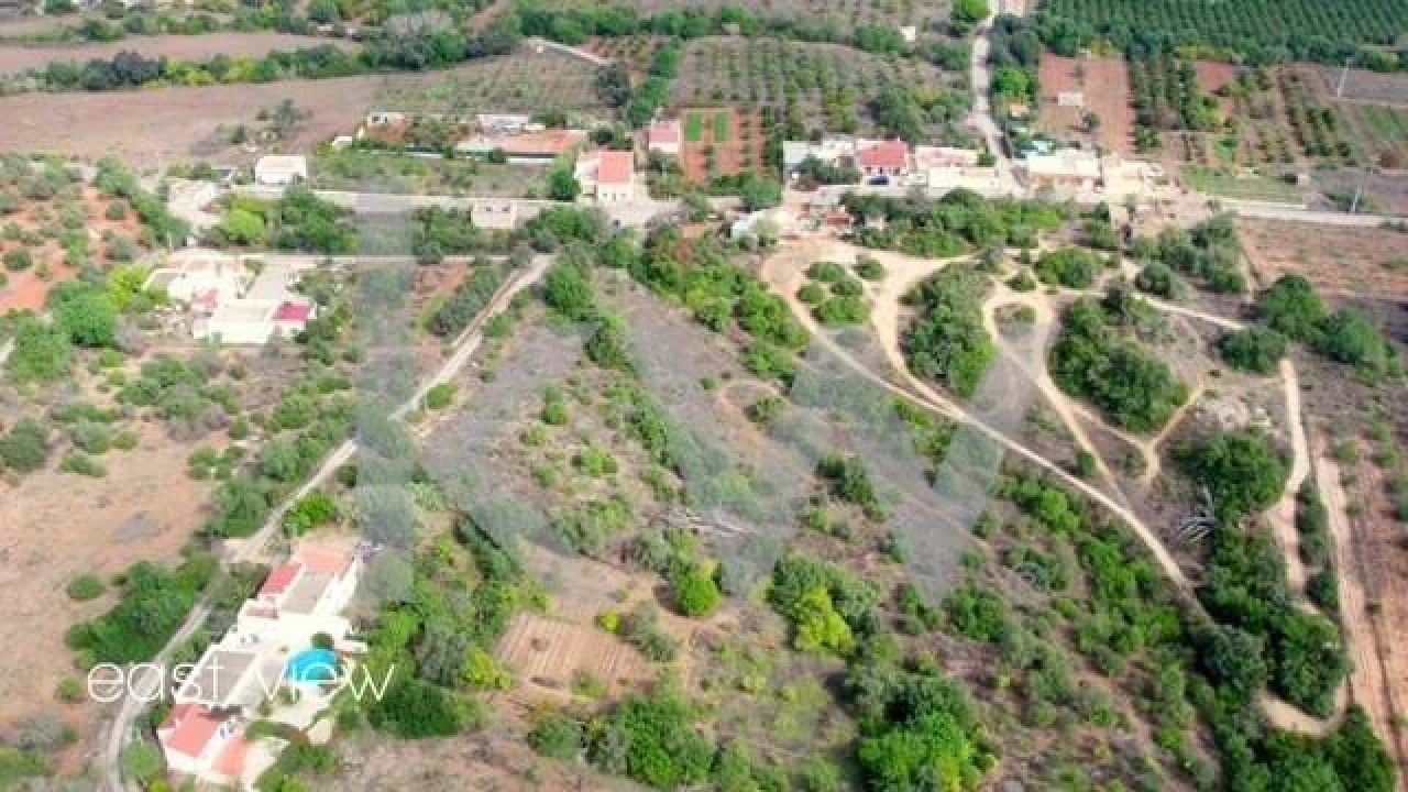 Terreno para Venda em Olhão Foto 13