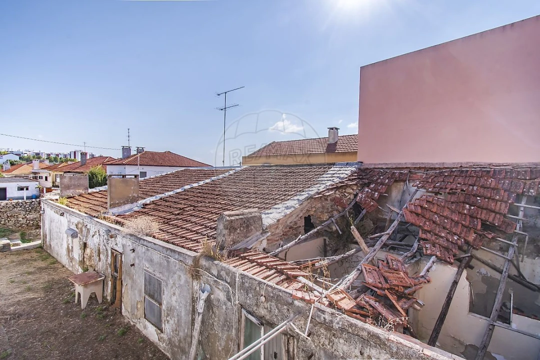 Moradia T3 para Venda em Santa Iria de Azoia, São João da Talha e Bobadela Foto 8