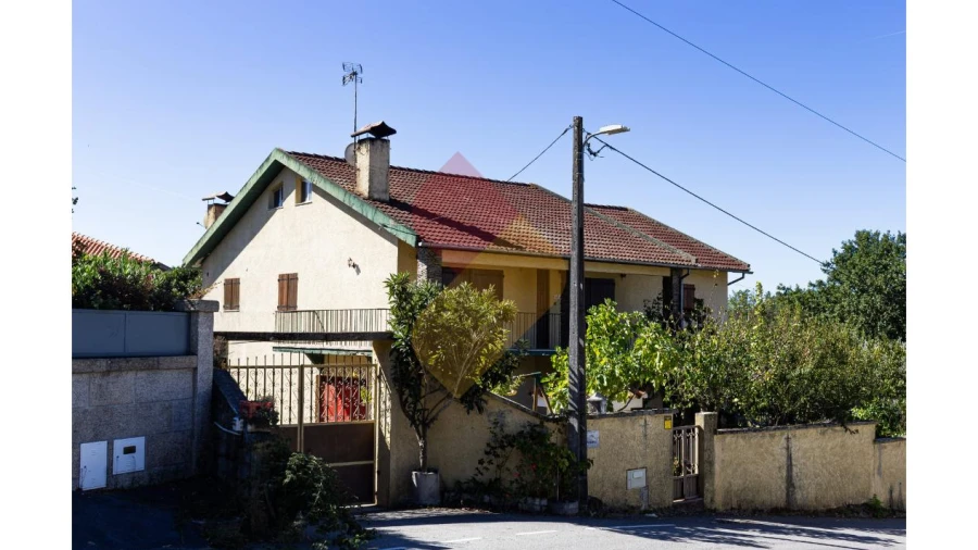Moradia T3 para Venda em São Pedro de France