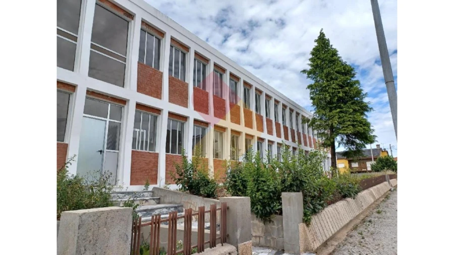 Armazém para Venda em Mangualde, Mesquitela e Cunha Alta Foto 11