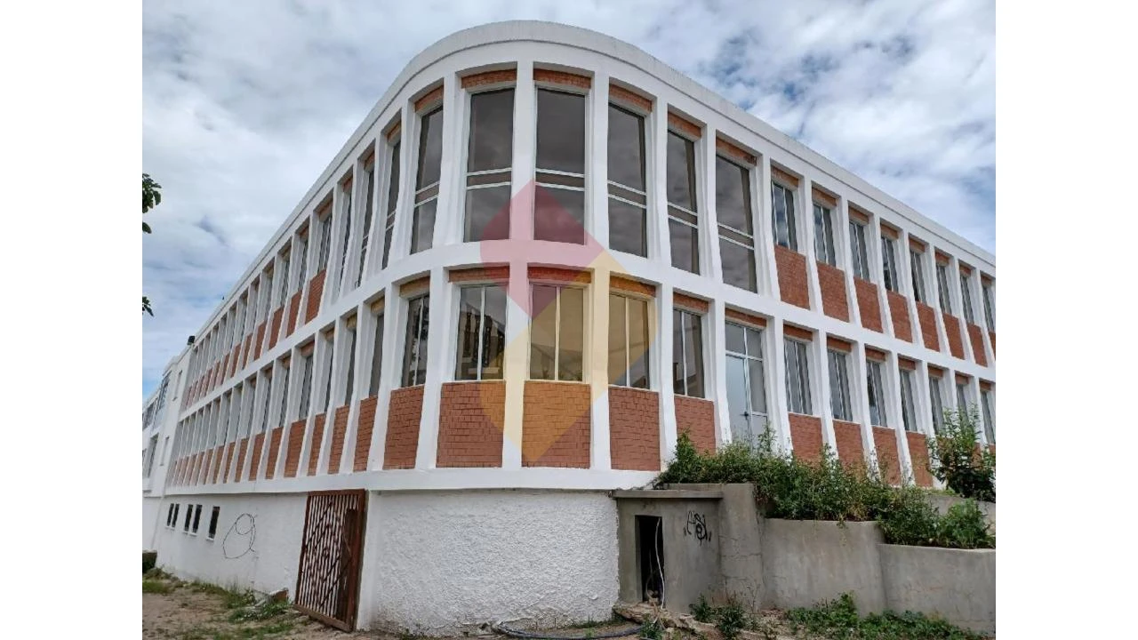 Armazém para Venda em Mangualde, Mesquitela e Cunha Alta Foto 1