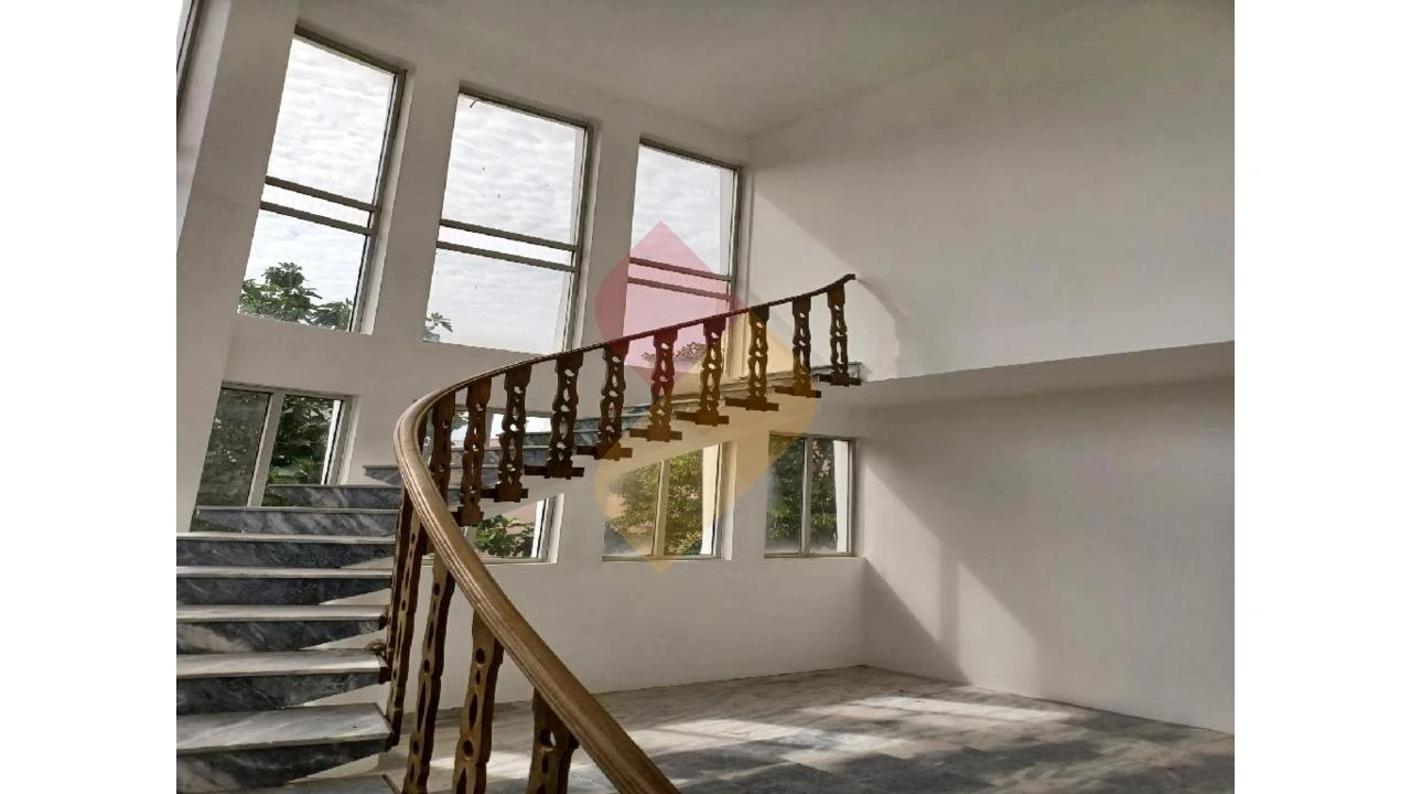 Armazém para Venda em Mangualde, Mesquitela e Cunha Alta Foto 2