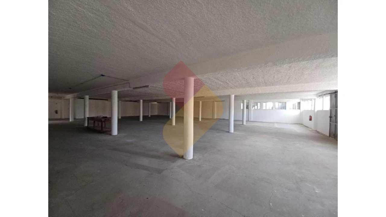 Armazém para Venda em Mangualde, Mesquitela e Cunha Alta Foto 8