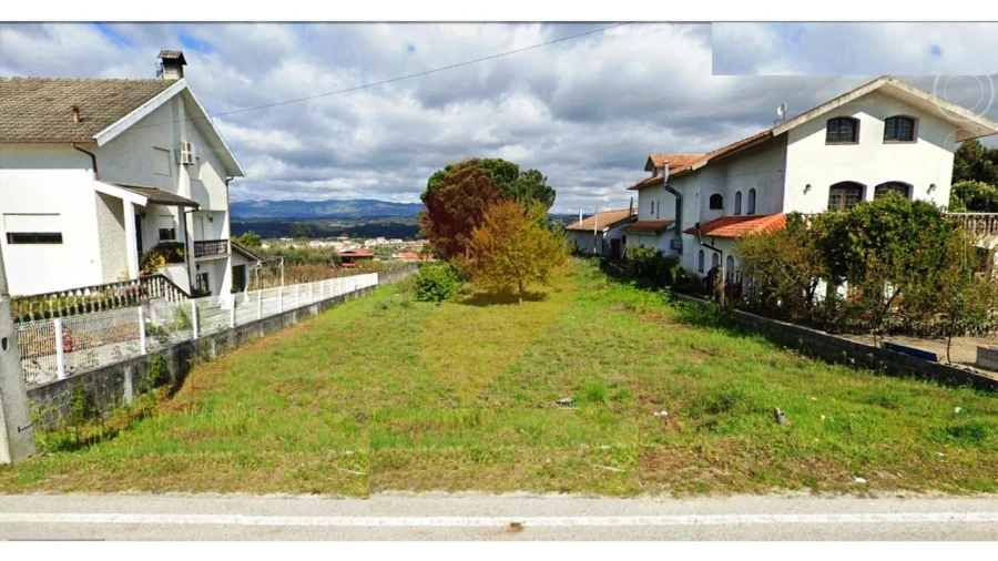 Terreno para Venda em Silgueiros Foto 2