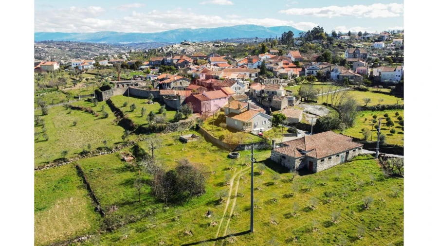Terreno para Venda em Travanca de Lagos