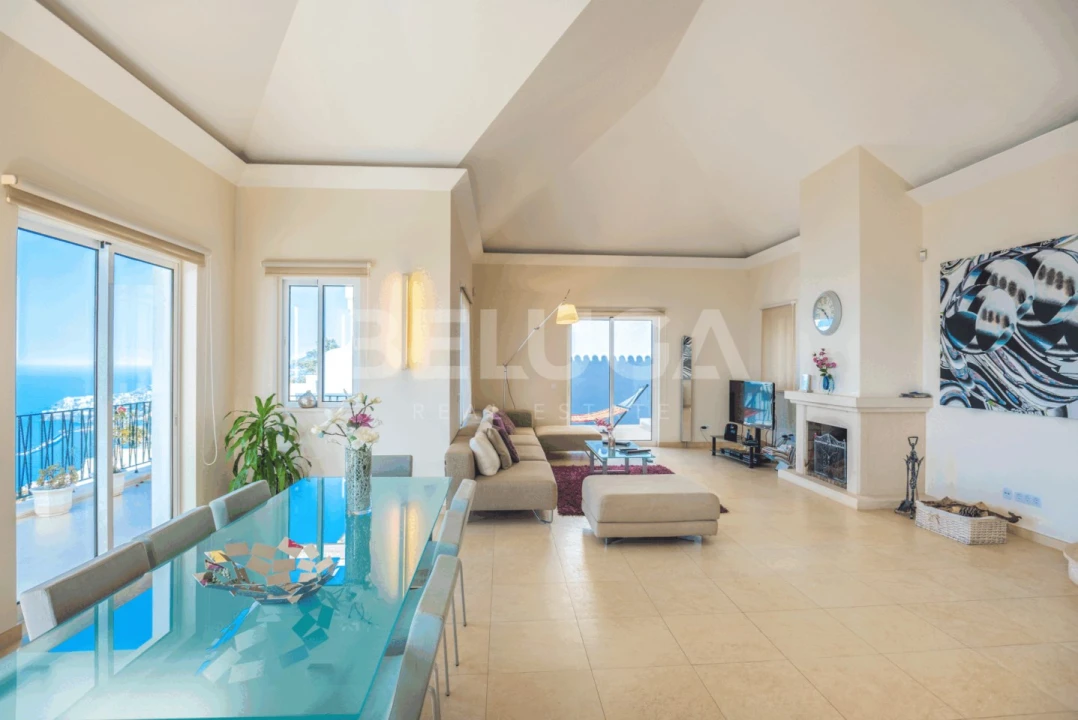 Moradia T4 para Venda em Funchal (Santa Maria Maior) Foto 28