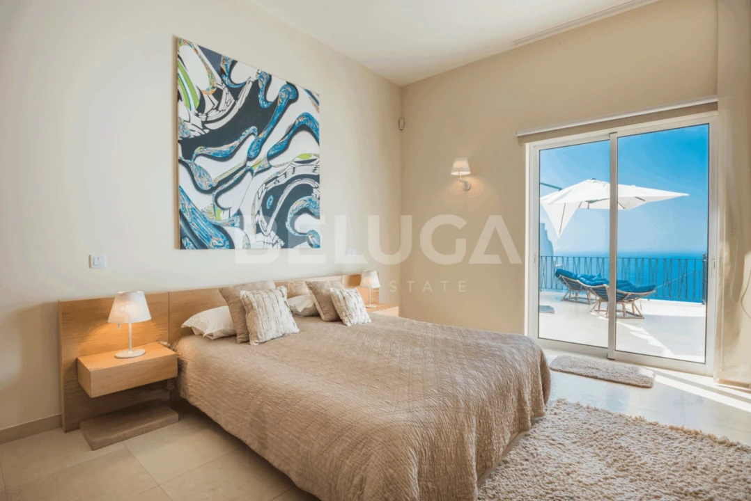 Moradia T4 para Venda em Funchal (Santa Maria Maior) Foto 40