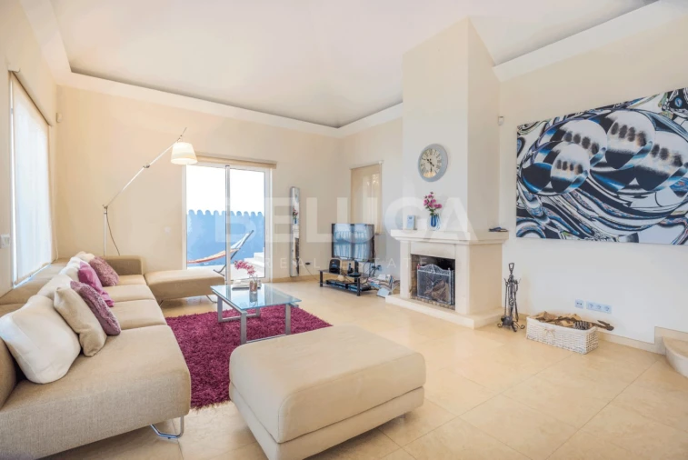 Moradia T4 para Venda em Funchal (Santa Maria Maior) Foto 30