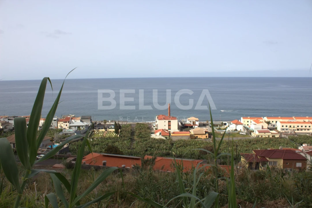 Terreno para Venda em Paul do Mar Foto 52