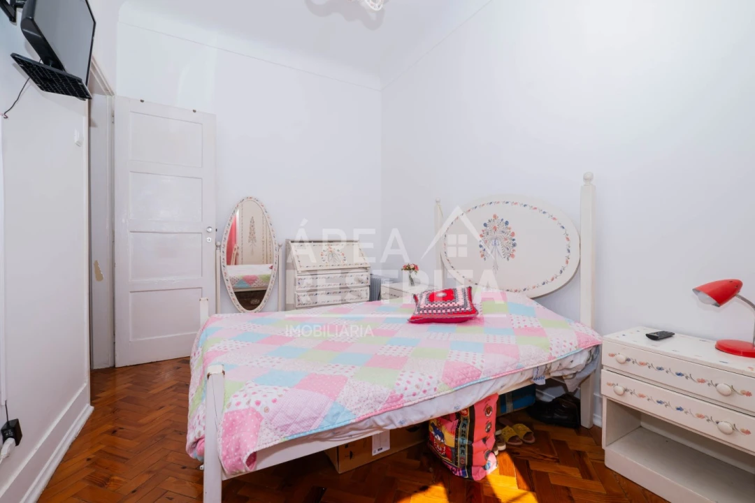 Apartamento T3 para Venda em Campo de Ourique Foto 13