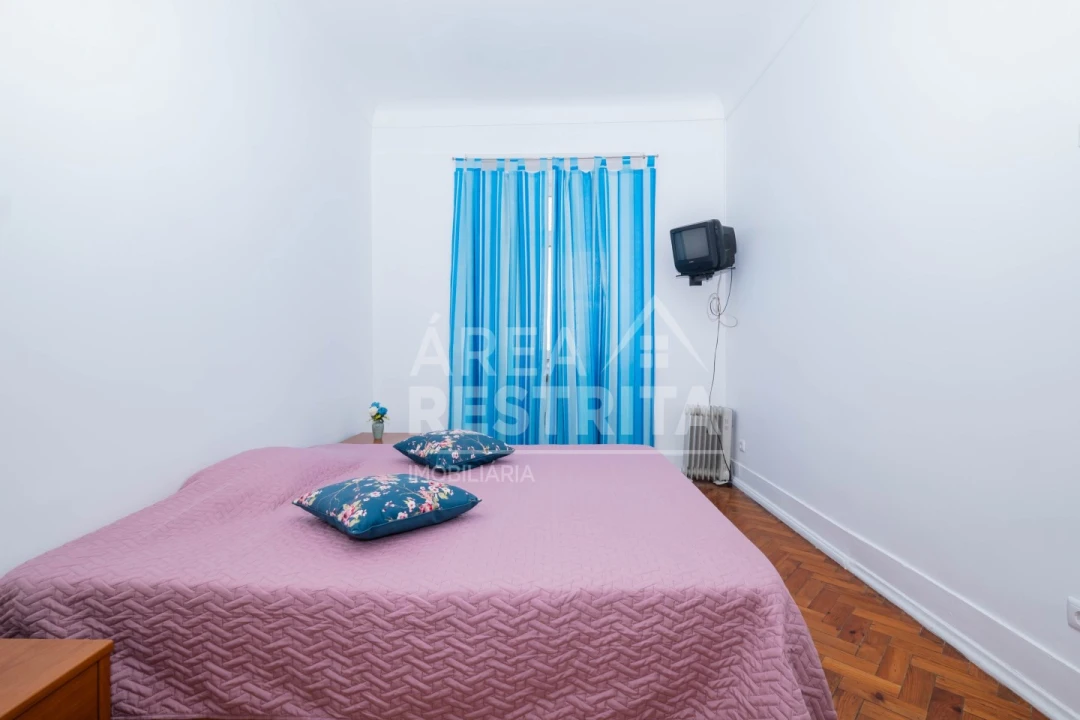 Apartamento T3 para Venda em Campo de Ourique Foto 27