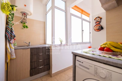 Apartamento T3 para Venda em Campo de Ourique