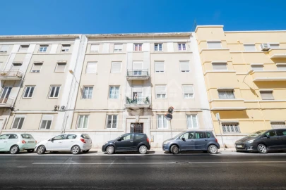 Apartamento T3 para Venda em Campo de Ourique