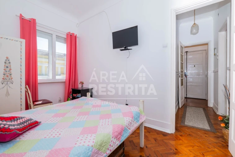 Apartamento T3 para Venda em Campo de Ourique Foto 15