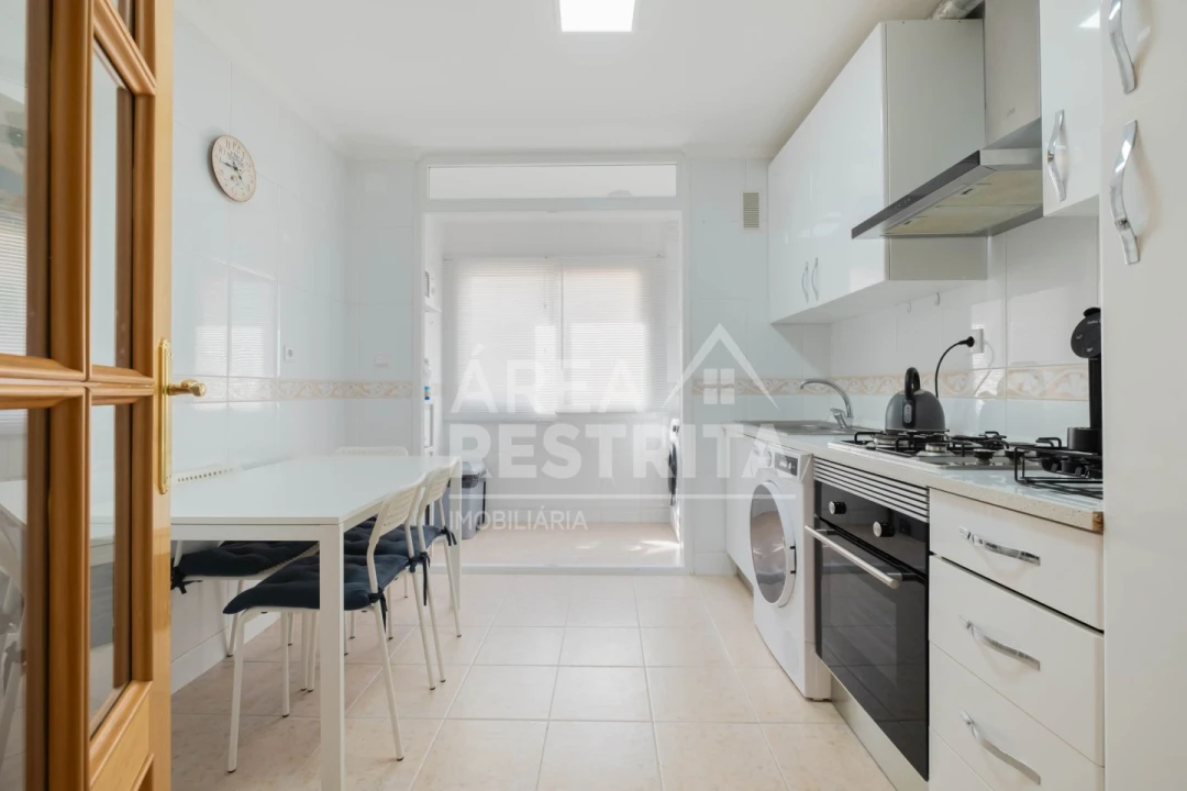 Apartamento T3 para Venda em Alhos Vedros Foto 11