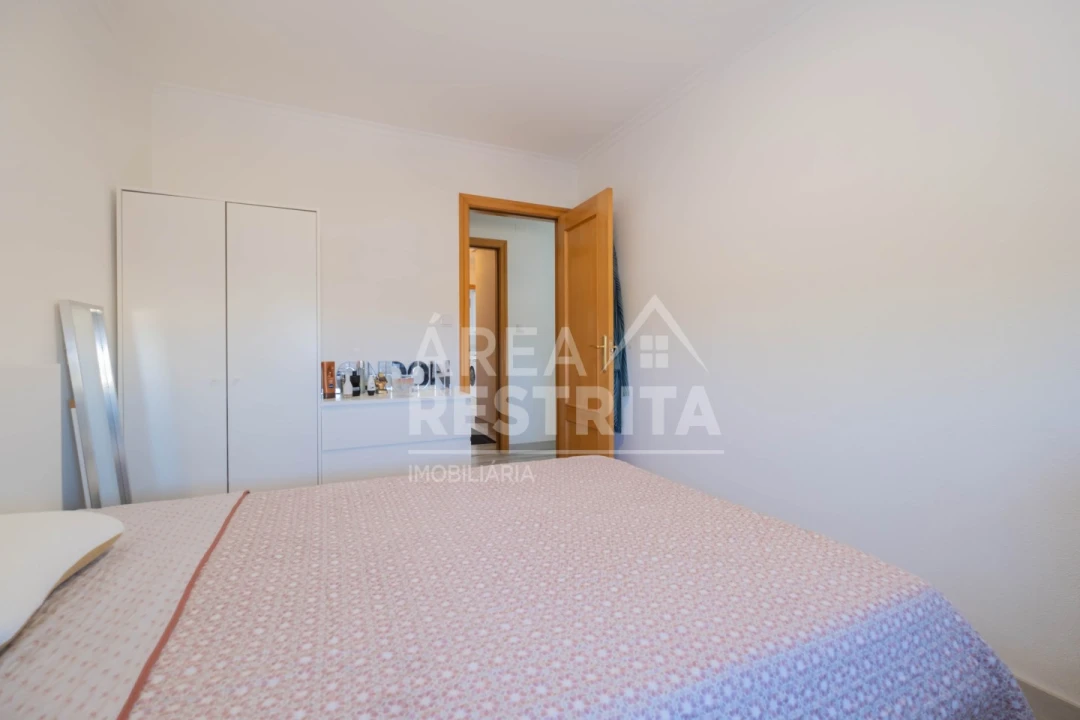 Apartamento T3 para Venda em Alhos Vedros Foto 16