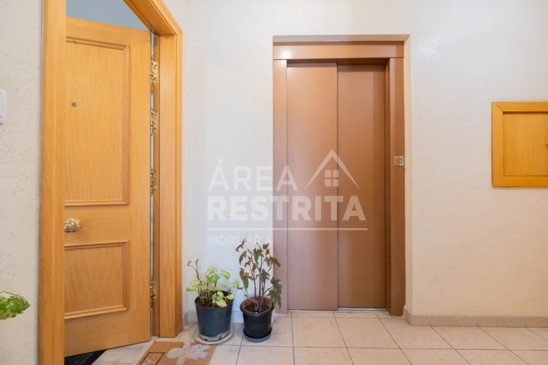 Apartamento T3 para Venda em Alhos Vedros Foto 36