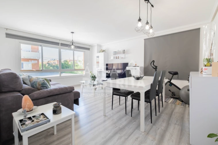 Apartamento T3 para Venda em Alhos Vedros Foto 2