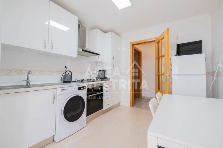 Apartamento T3 para Venda em Alhos Vedros Foto 9