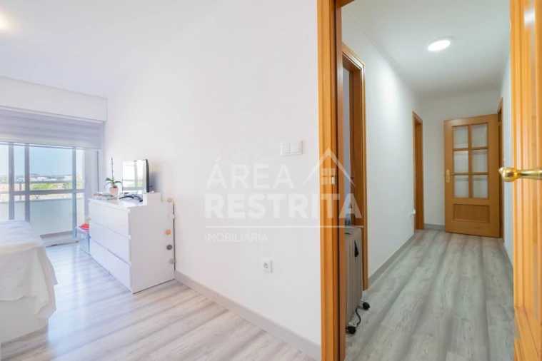 Apartamento T3 para Venda em Alhos Vedros Foto 30