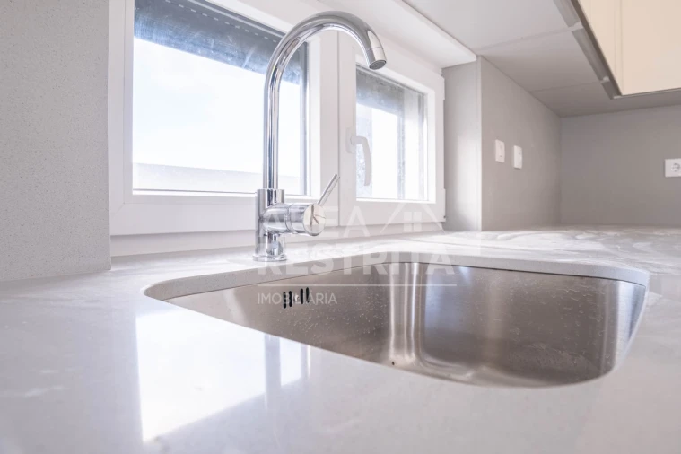 Moradia T2 para Venda em Freiria Foto 7