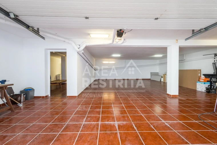 Moradia T5 para Venda em Gambia-Pontes-Alto da Guerra Foto 45