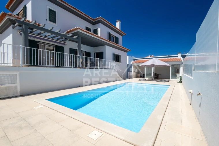 Moradia T5 para Venda em Gambia-Pontes-Alto da Guerra Foto 59