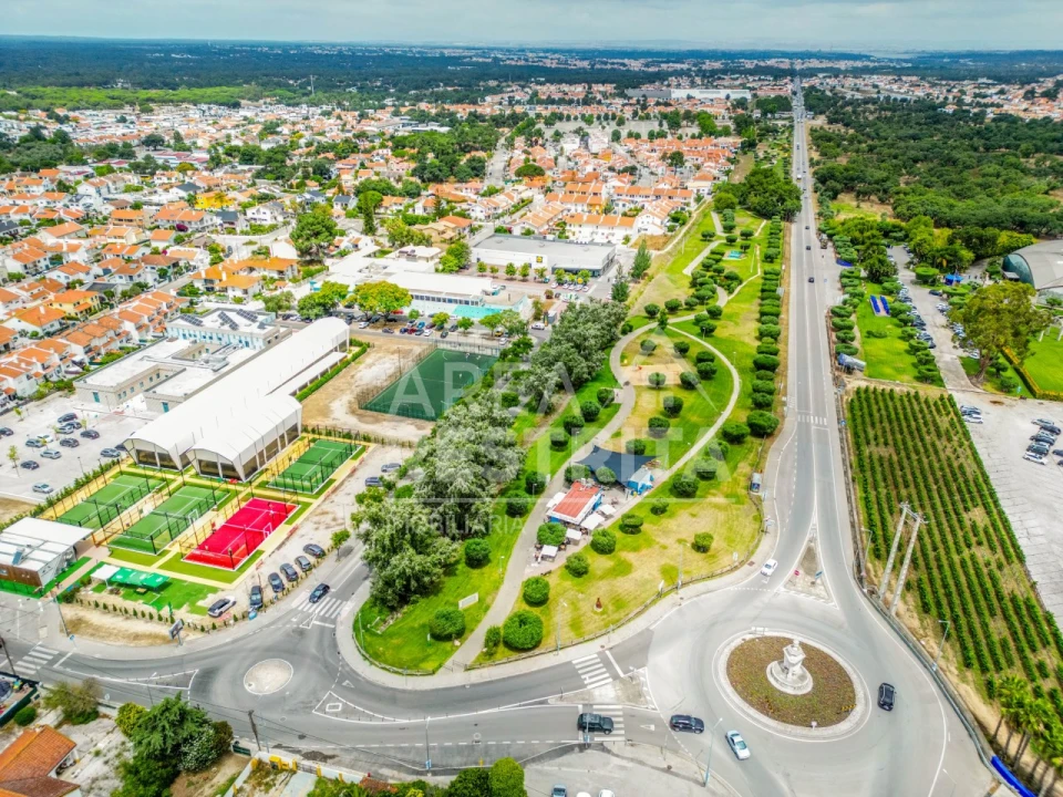 Moradia T7 para Venda em Azeitão (São Lourenço e São Simão) Foto 54