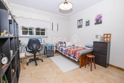 Moradia T7 para Venda em Azeitão (São Lourenço e São Simão)