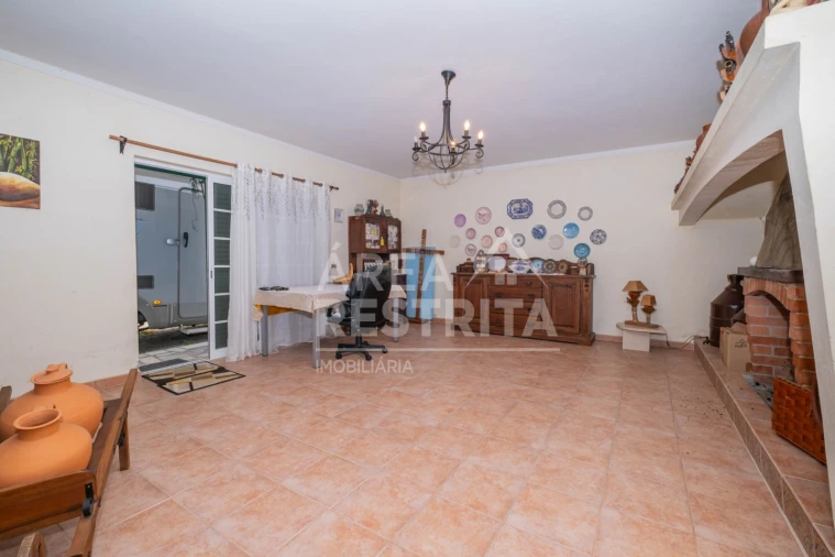 Moradia T7 para Venda em Azeitão (São Lourenço e São Simão) Foto 39