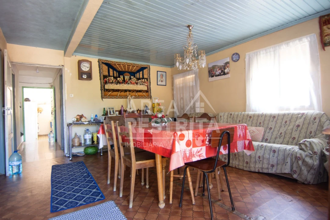 Moradia T6 para Venda em Cambas Foto 60