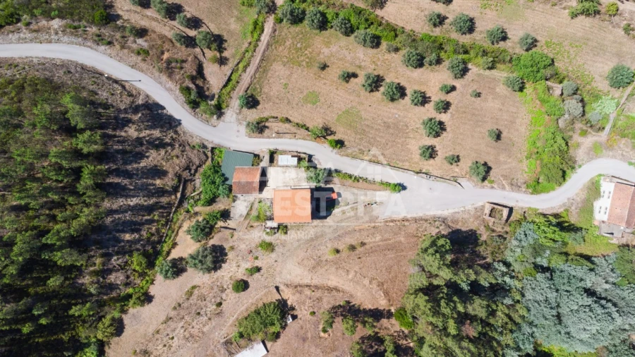 Moradia T6 para Venda em Cambas Foto 8