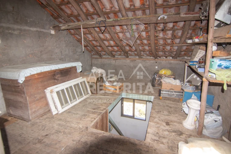 Moradia T6 para Venda em Cambas Foto 35