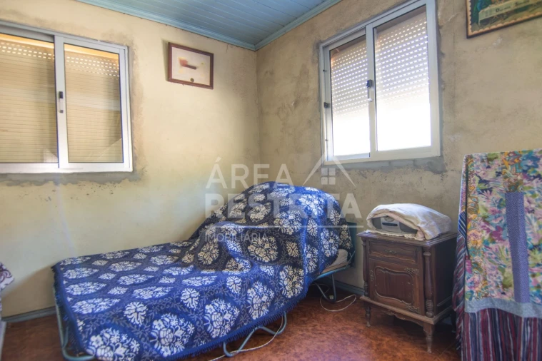 Moradia T6 para Venda em Cambas Foto 43