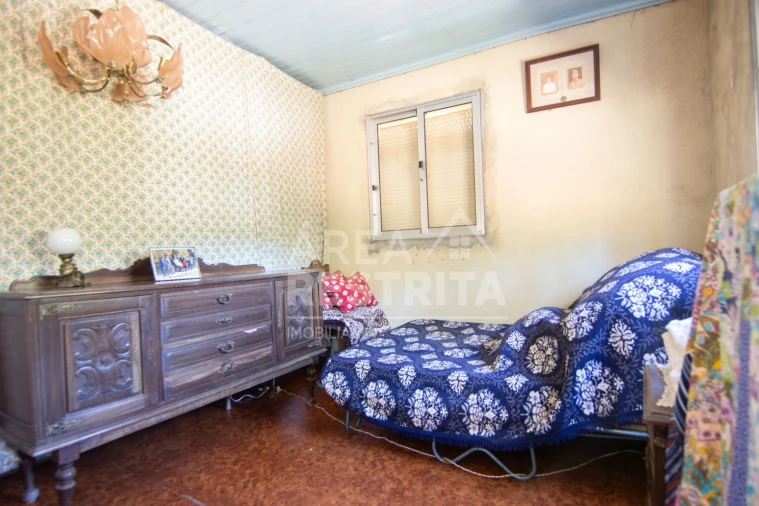 Moradia T6 para Venda em Cambas Foto 44