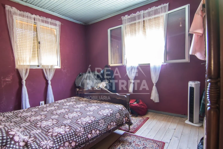 Moradia T6 para Venda em Cambas Foto 47