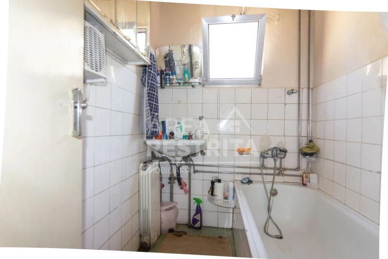 Moradia T6 para Venda em Cambas Foto 54