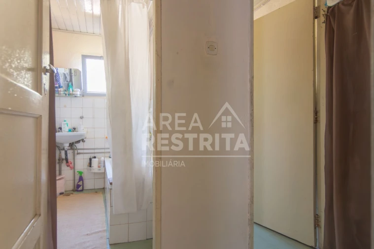 Moradia T6 para Venda em Cambas Foto 56