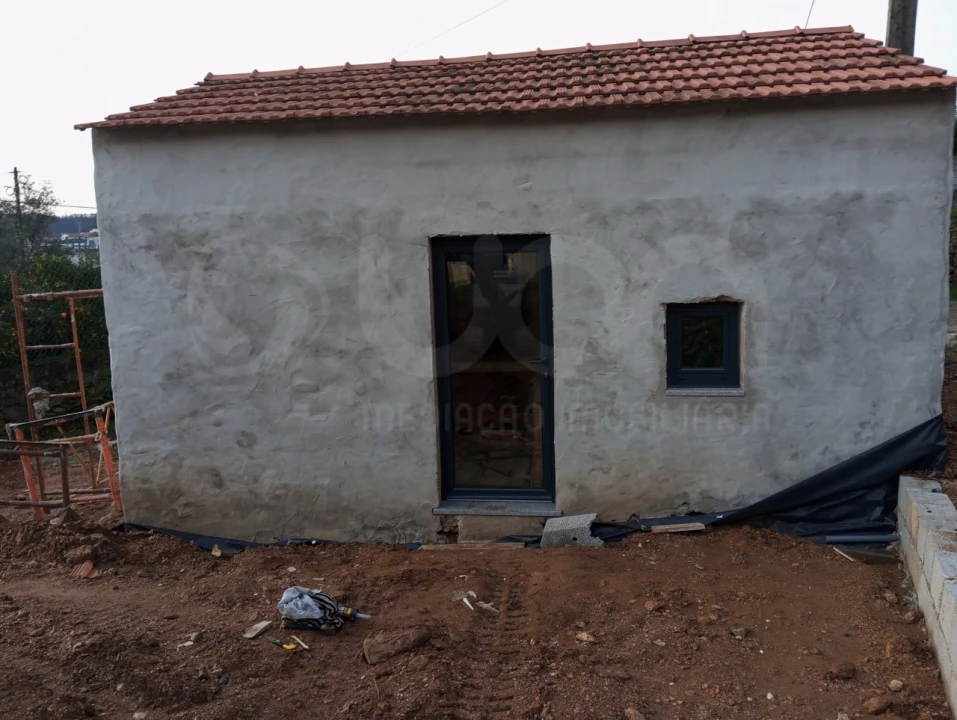 Moradia T1 para Venda em Ossela Foto 6