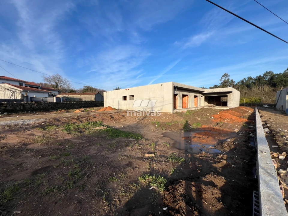 Moradia T3 para Venda em Cervães Foto 20