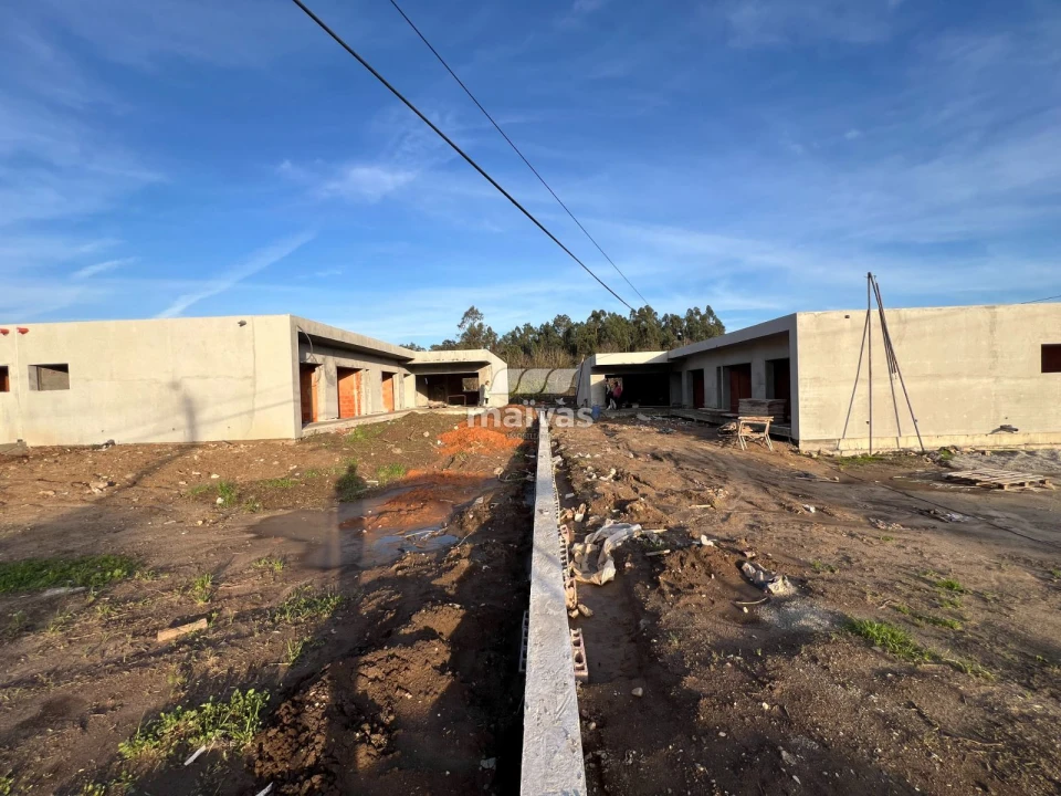 Moradia T3 para Venda em Cervães Foto 22