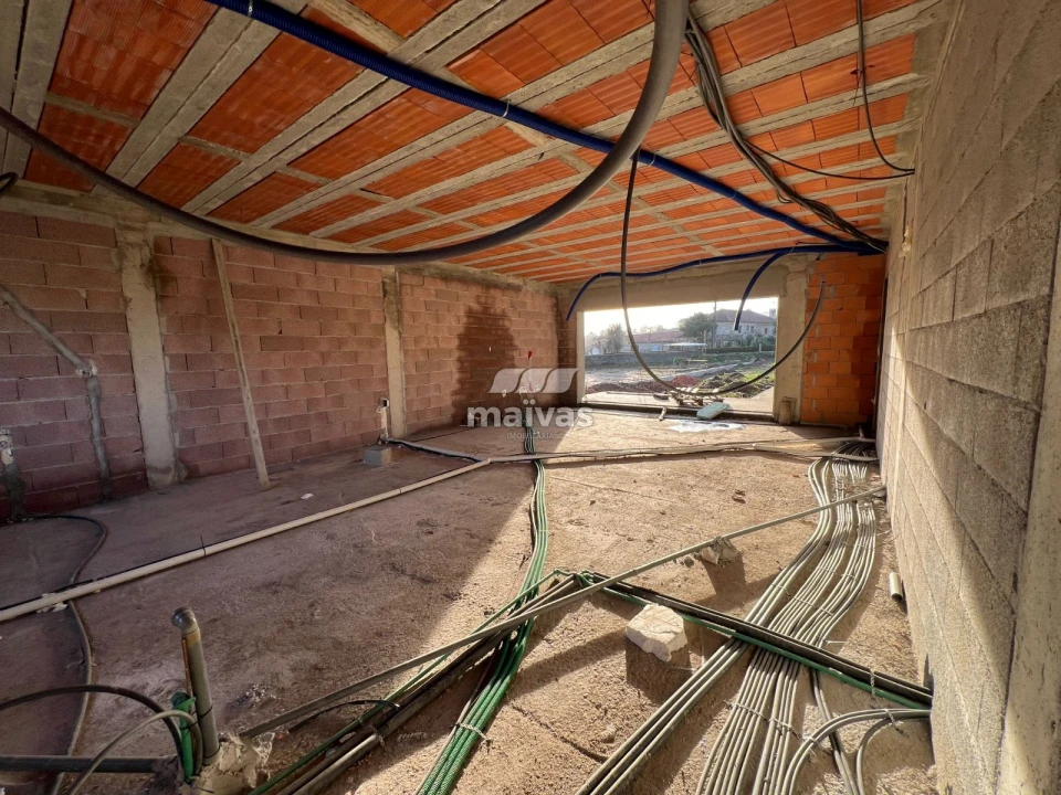 Moradia T3 para Venda em Cervães Foto 38