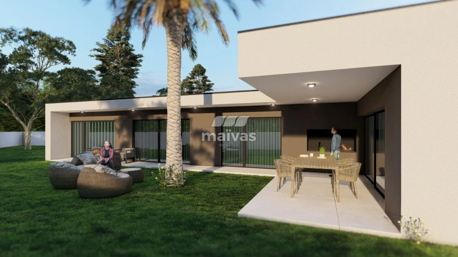 Moradia T3 para Venda em Cervães Foto 1