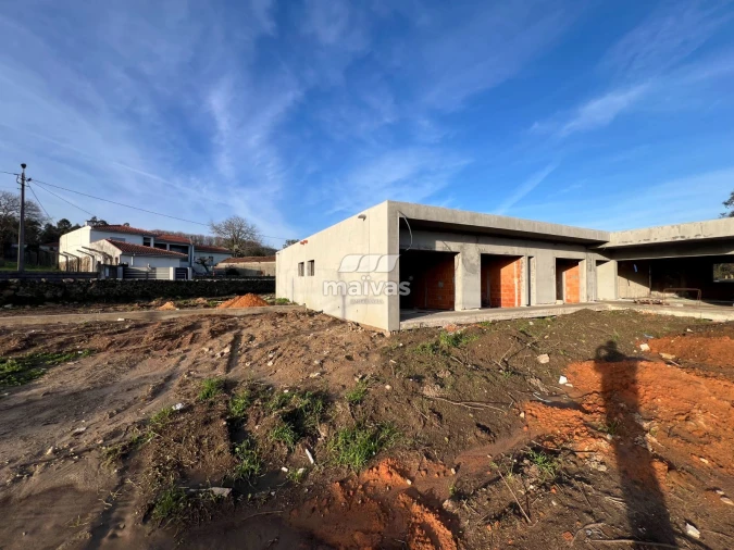 Moradia T3 para Venda em Cervães Foto 18