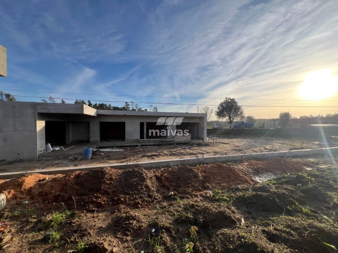 Moradia T3 para Venda em Cervães Foto 21