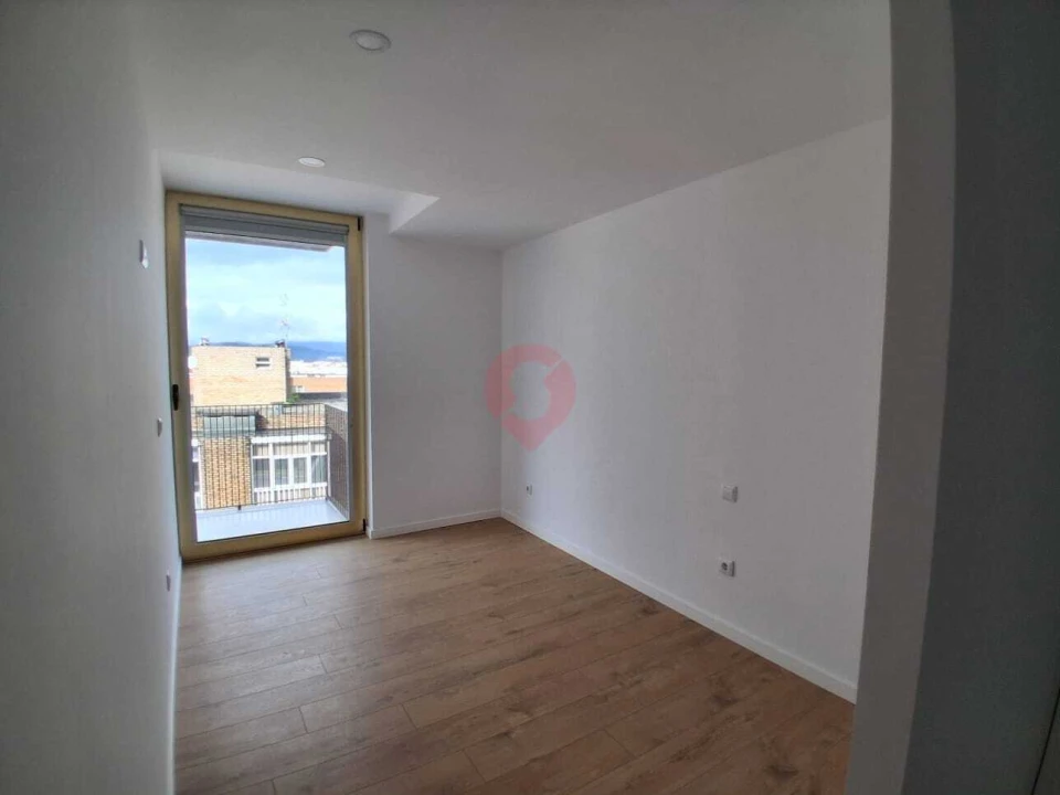 Apartamento T2 para Venda em Monção e Troviscoso Foto 6