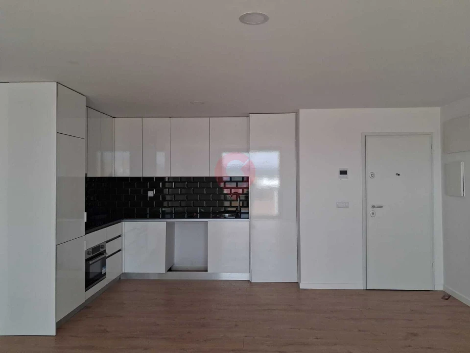 Apartamento T2 para Venda em Monção e Troviscoso Foto 2