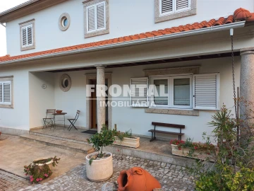 Moradia T0 para Venda em Mirandela