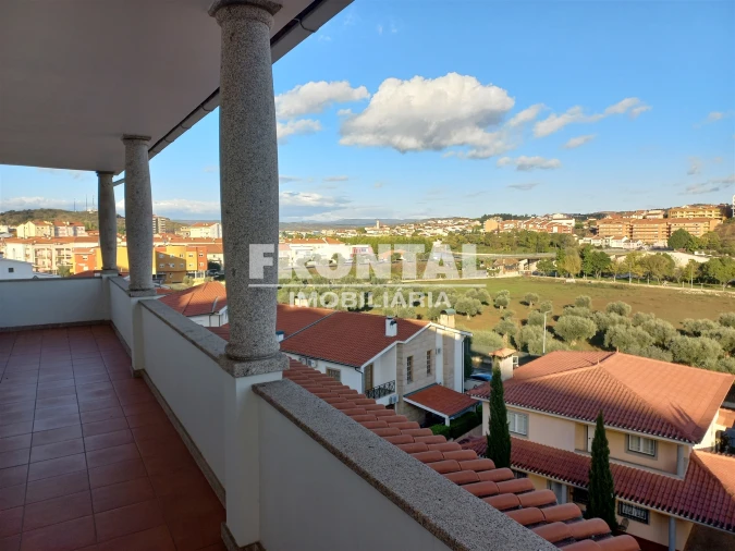 Moradia T0 para Venda em Mirandela Foto 4